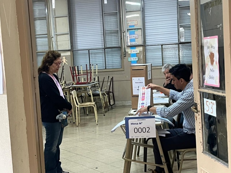 Se desarrollan las elecciones legislativas en todo el pas